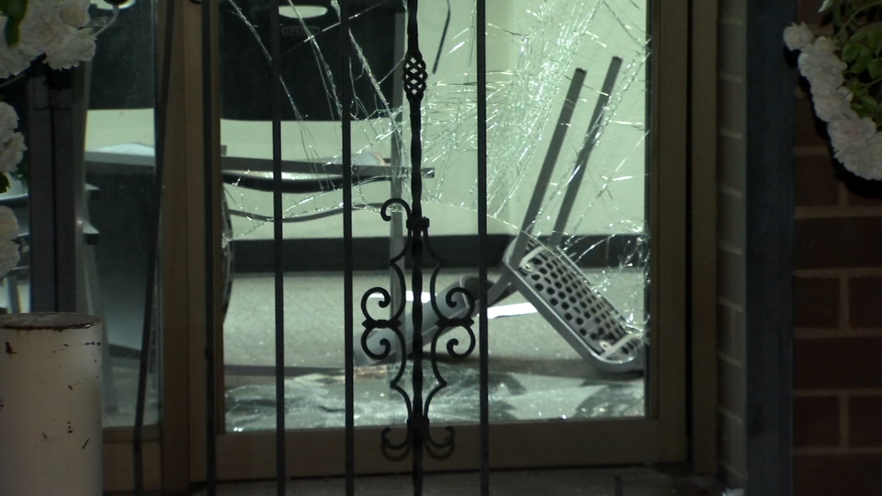 Southeast Fresno pharmacy burglarized, search for suspects underway