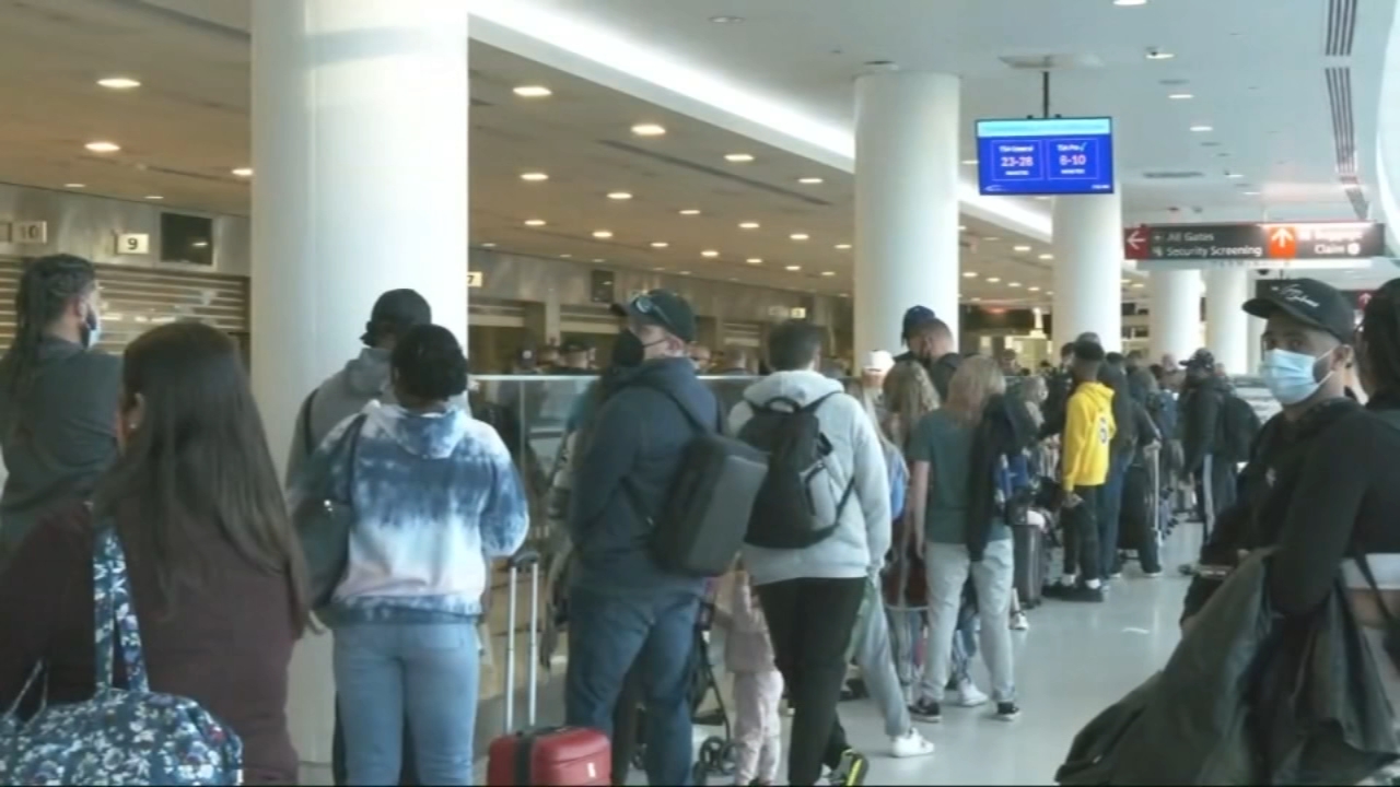 Long lines at Philadelphia International Airport this holiday weekend