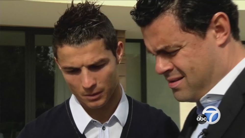 Cristiano Ronaldo says one of his newborn twins has died