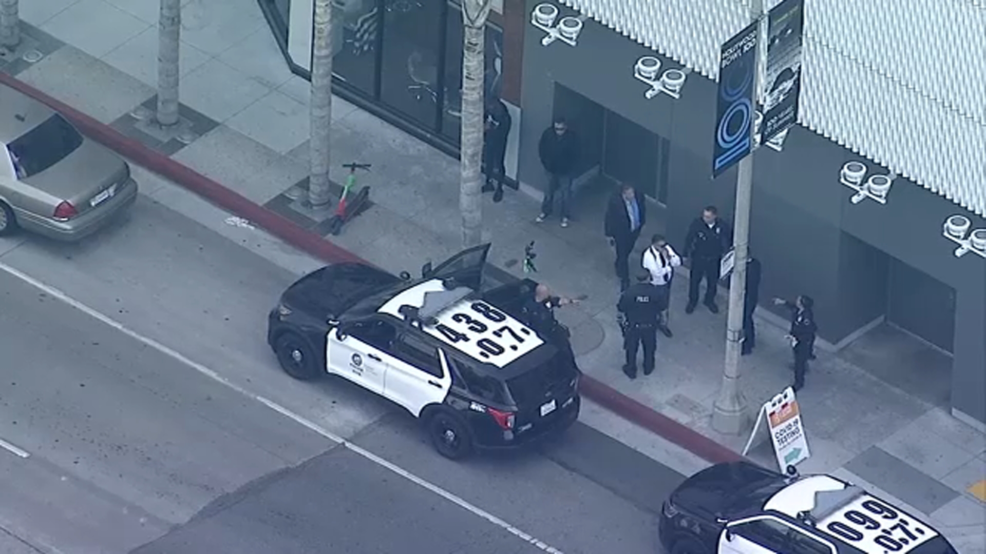 1 arrested in possible armed robbery at Beverly Center shopping mall