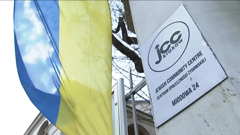Poland community center serves as shelter for Ukrainian refugees