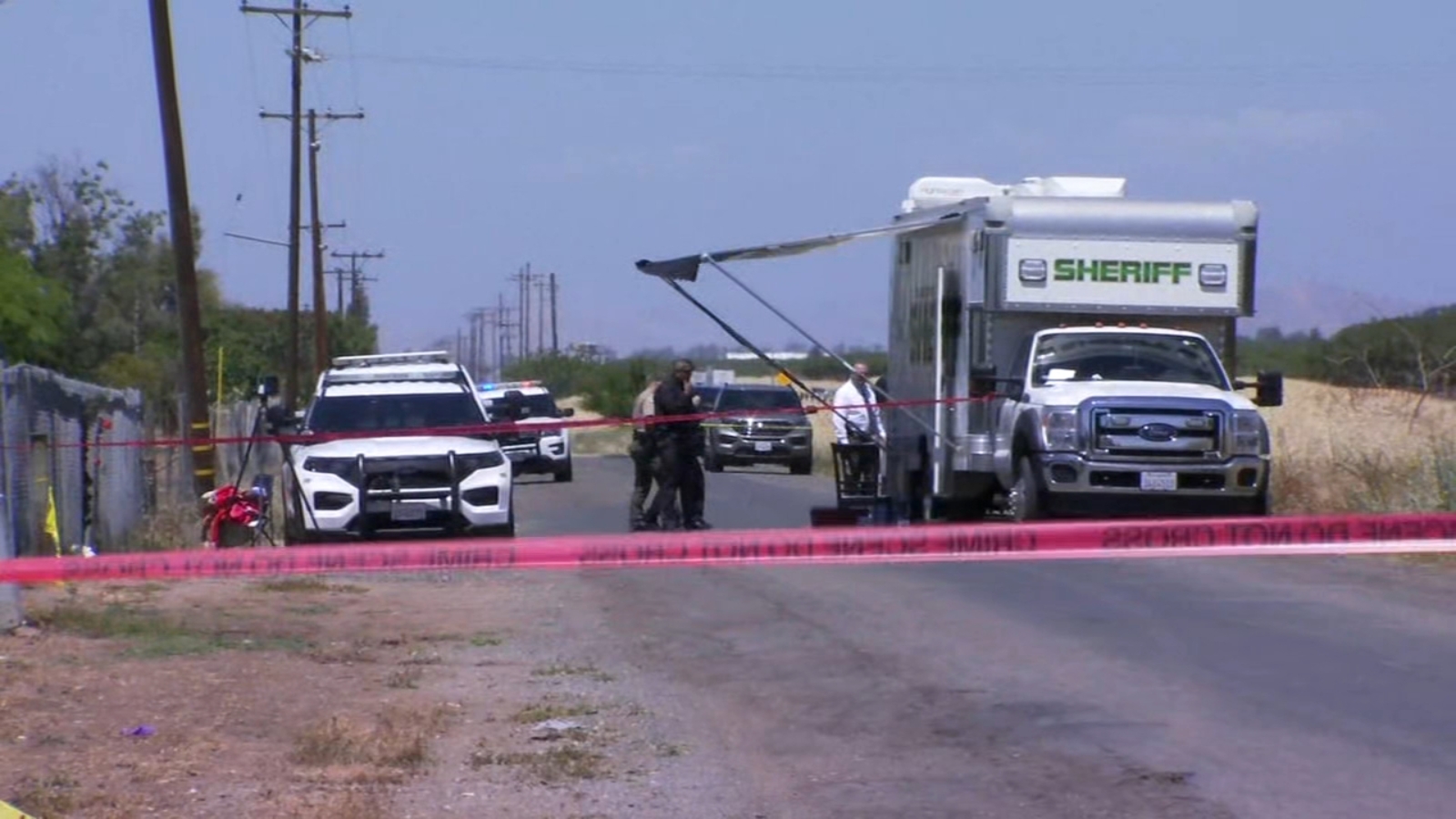 Armed suspect dies after being shot by Tulare County deputies - ABC30 ...