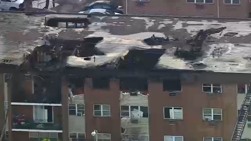 Firefighters battle 5-alarm fire in Orange, New Jersey apartment building