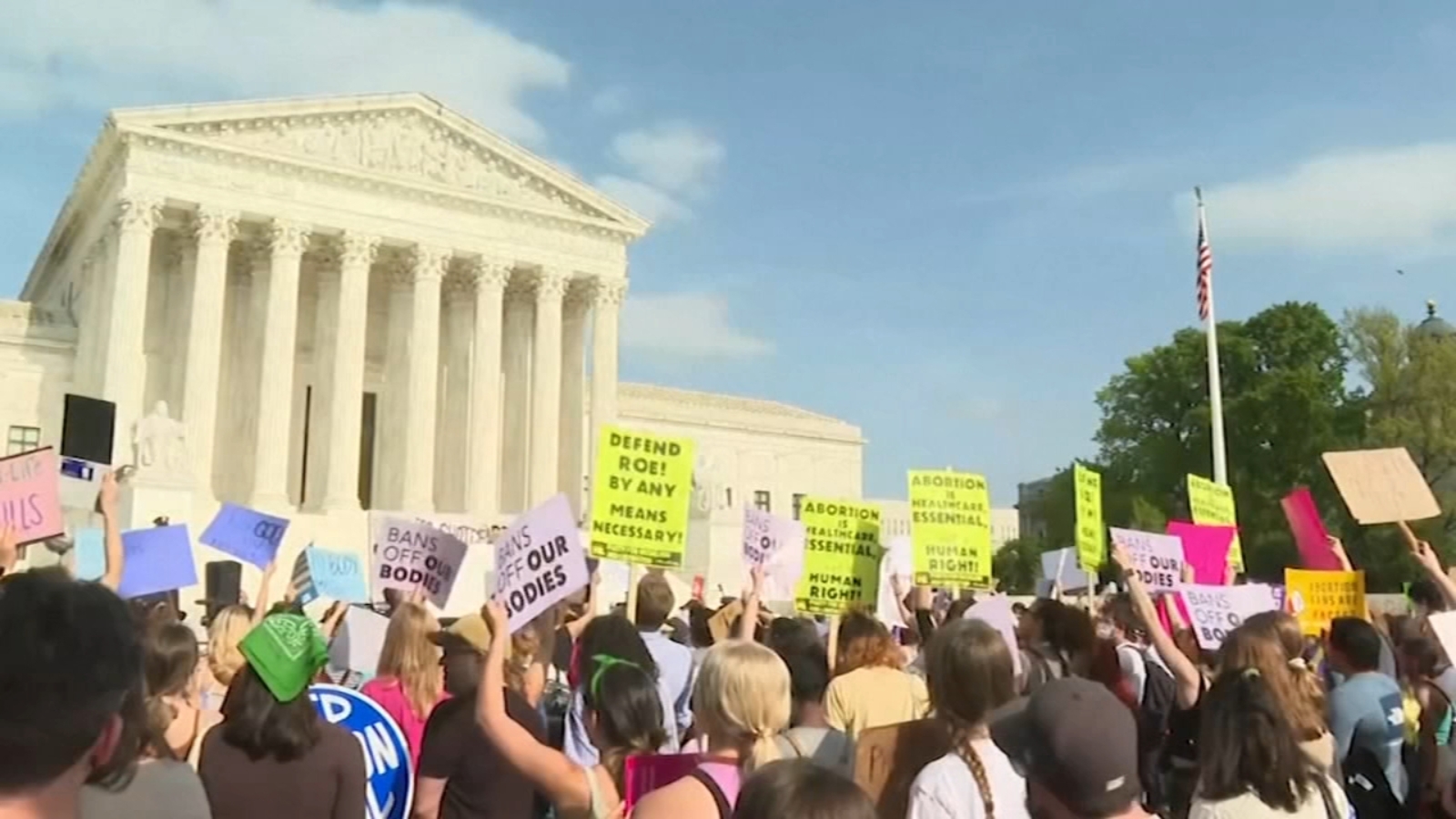 Roberts confirms leaked SCOTUS draft overturning Roe is genuine - ABC7