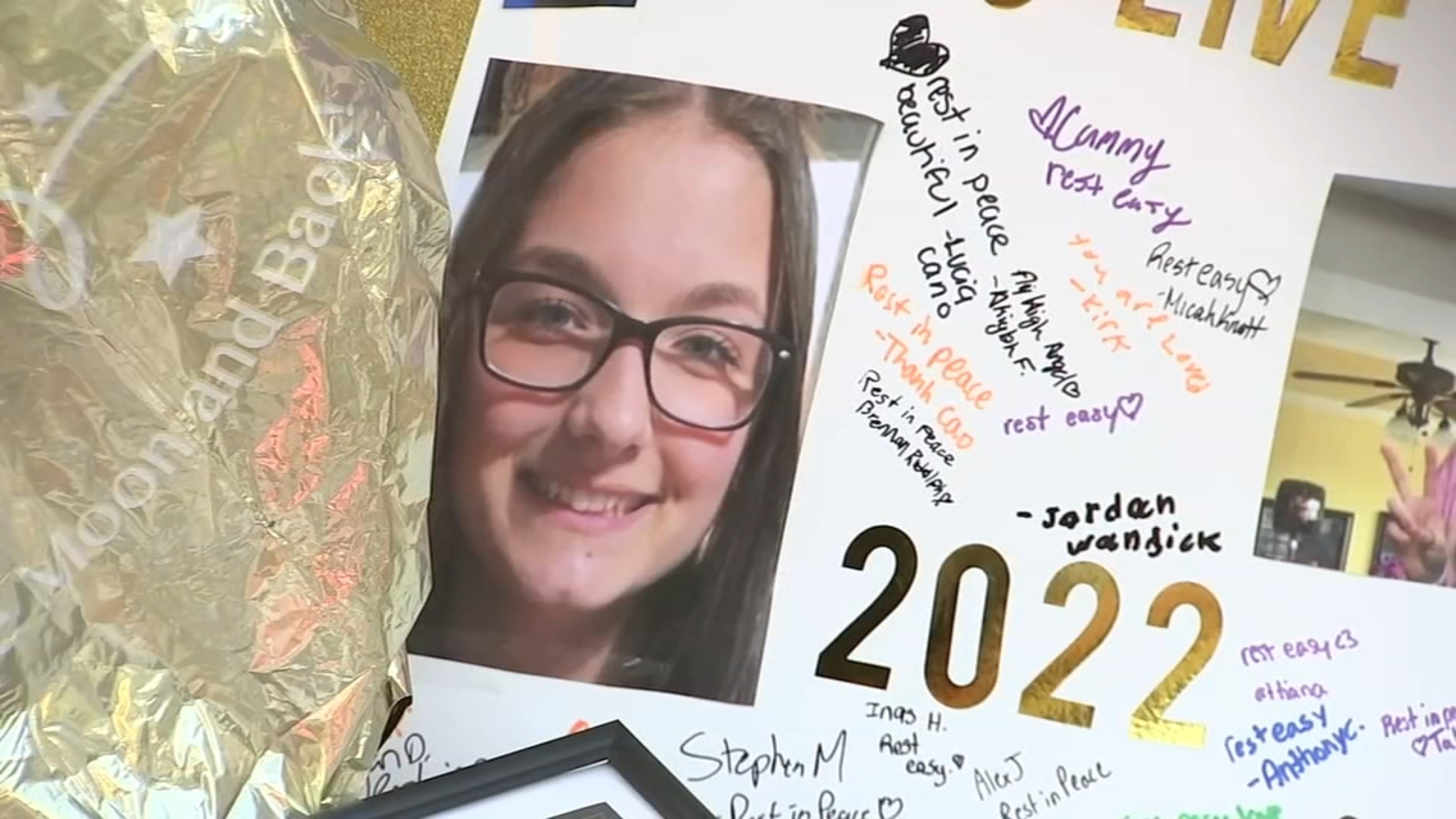 Tinley Park teen Mia Maro killed by her father weeks before high school graduation, police say Tinley Park teen Mia Maro killed by her father weeks before high school graduation, police say