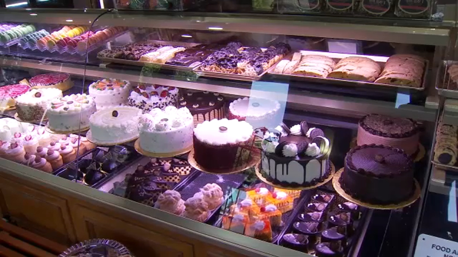 Dine and Dish: Sweet treats at Eddie's Bakery Cafe in northeast Fresno -  ABC30 Fresno, image size:1600x900