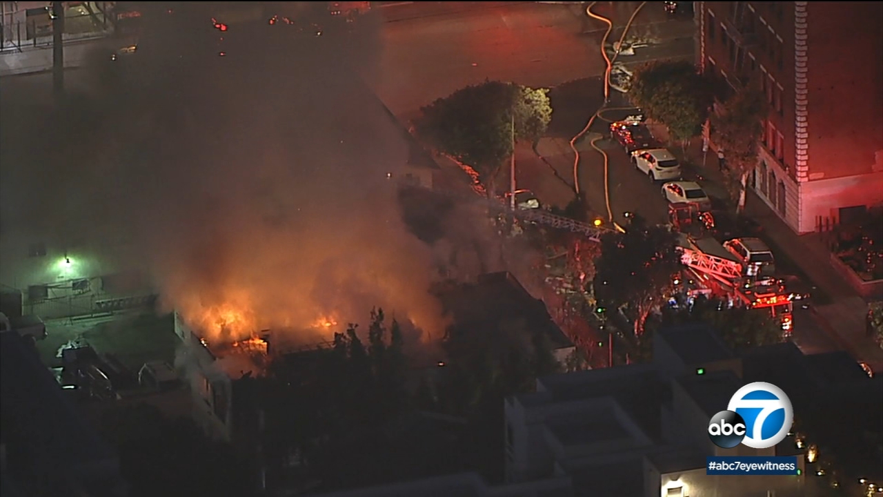 Large fire engulfs Koreatown apartment building