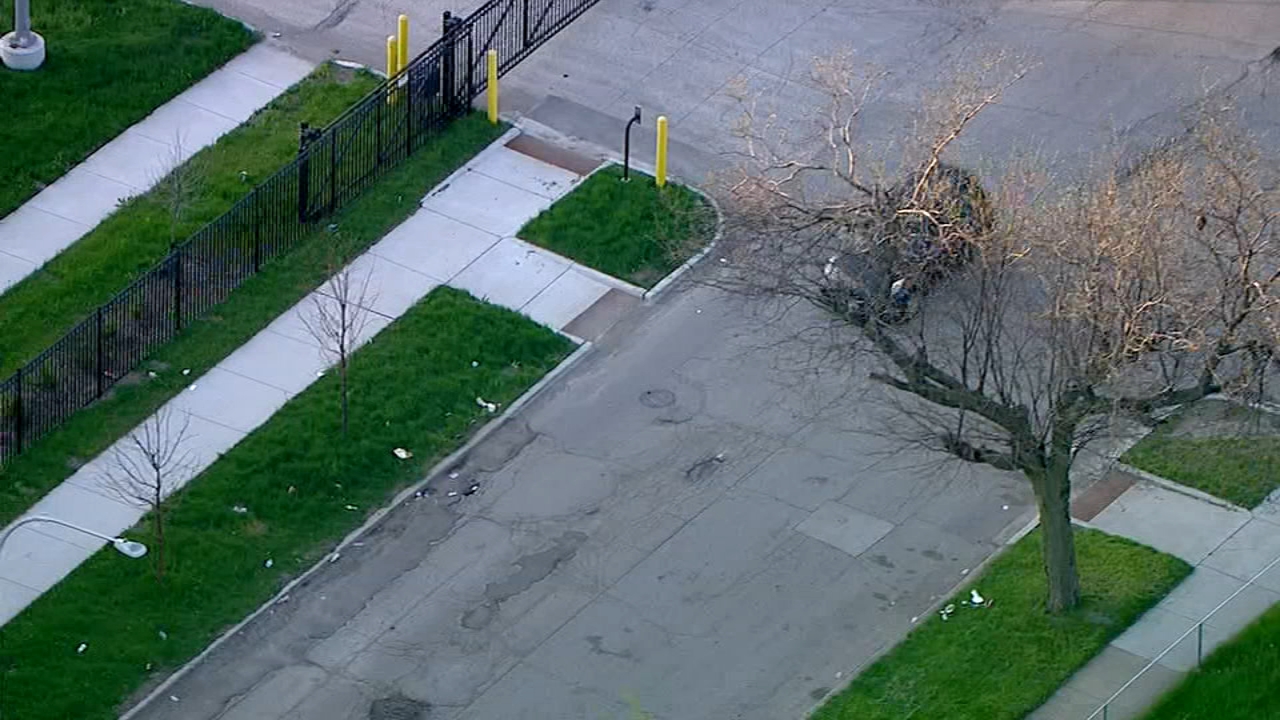 Woman, 28, critically injured in Lawndale hit-and-run: CPD