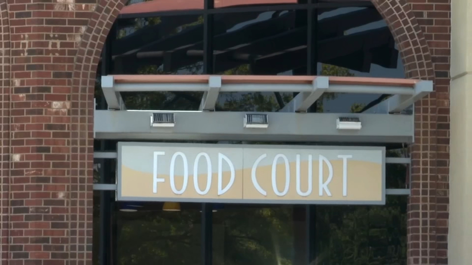 Hanes Mall shooting 1 injured in gunfire inside North Carolina