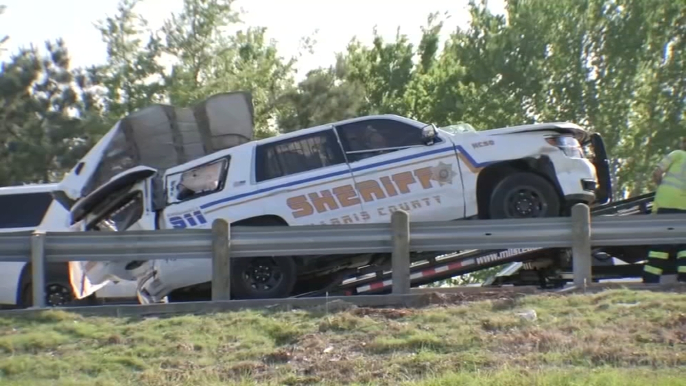 Deputy dies after 'horrific impact' with 18-wheeler, sheriff says