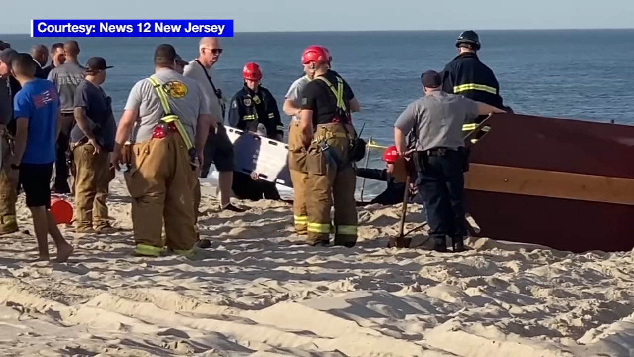 Teen dead, another rescued in sand collapse at NJ beach