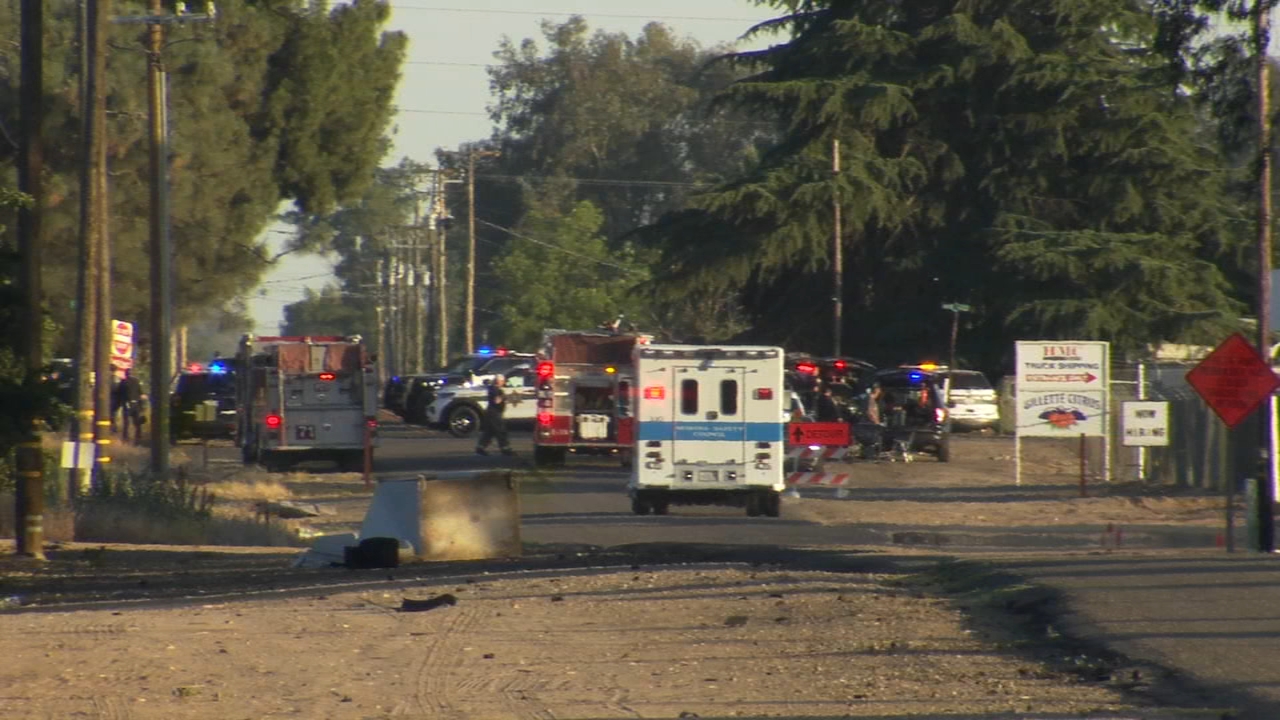 Reedley police officers fatally shoot suspect after chase, carjacking