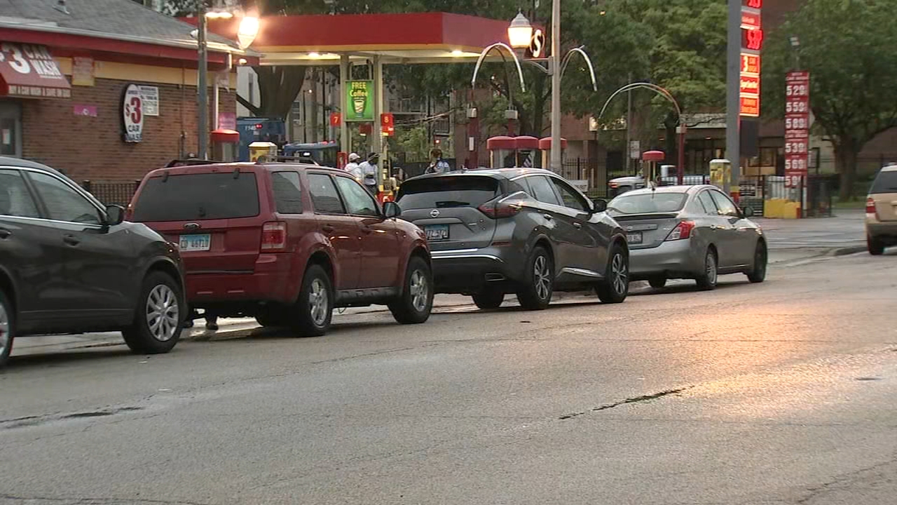 Mayoral candidate Wilson giving away gas discounts to seniors