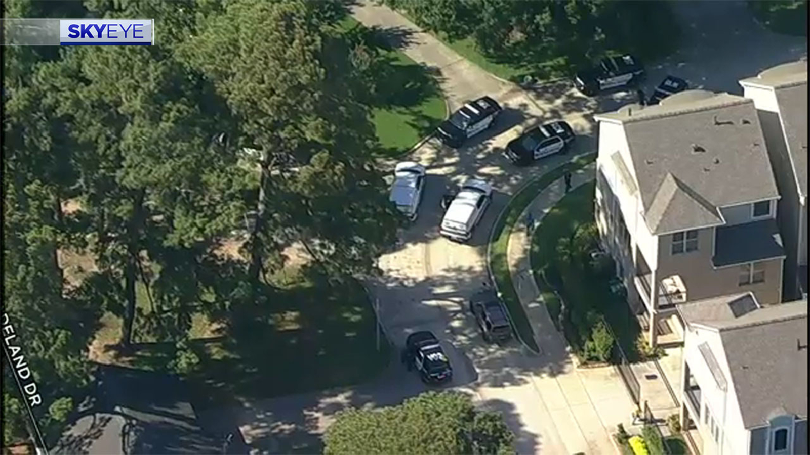 Houston crime Police investigating 2nd homicide scene in city's