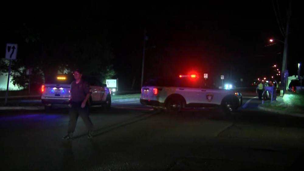 Patrol car strikes pedestrian in Toms River: Police
