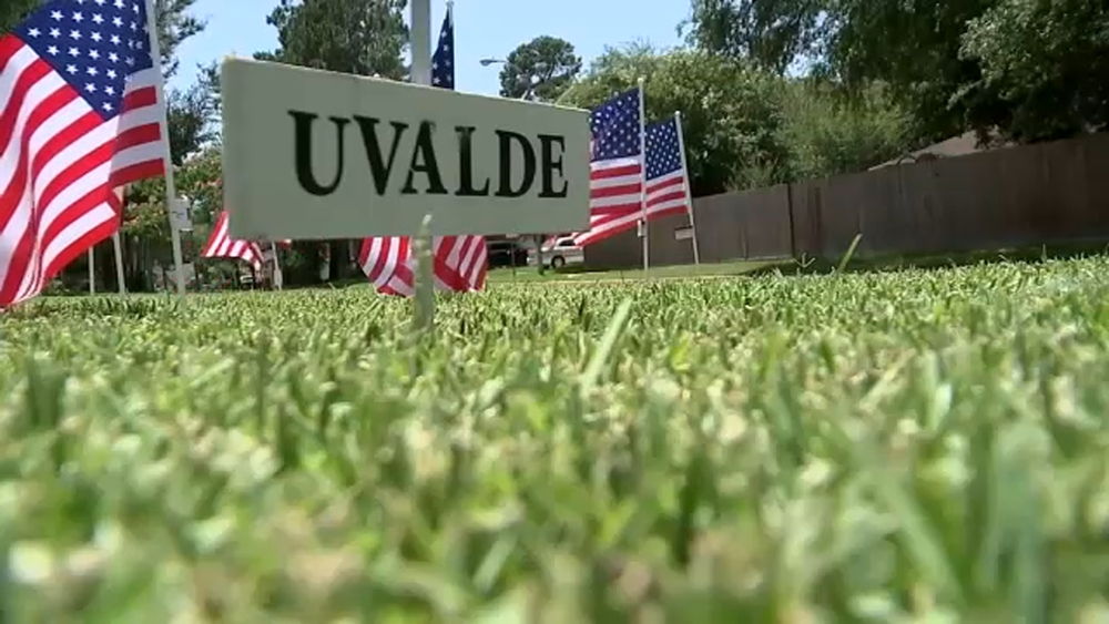 Houstonian's Memorial Day tradition done earlier for Uvalde victims