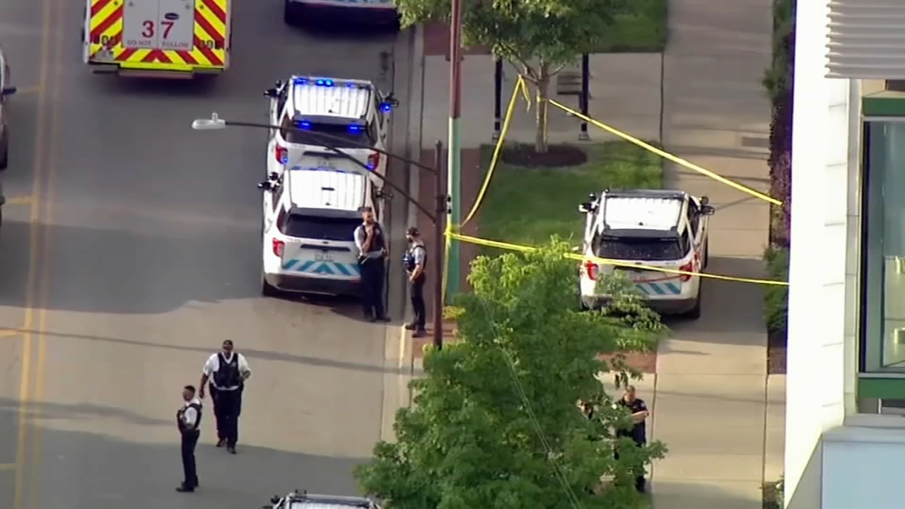 Police ID suspect in shooting of CPD officer; 2 at large