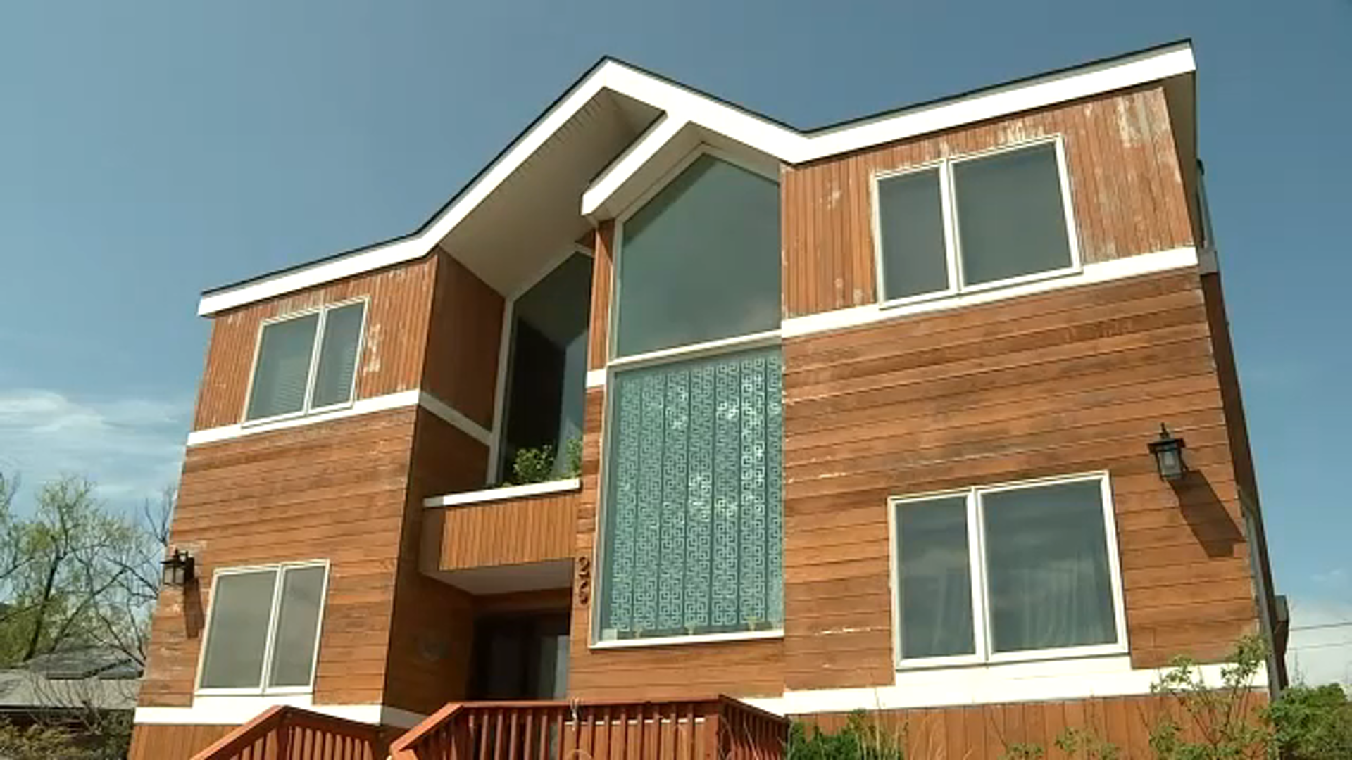 Fire Island strives to balance its coastal fragility with flood of tourists
