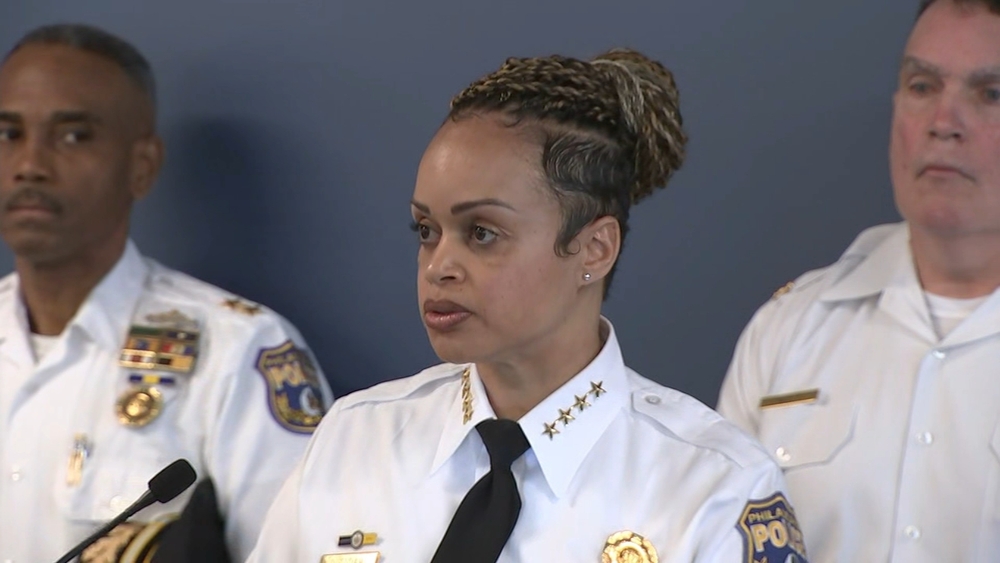Philly police provide update on deadly mass shooting on South Street
