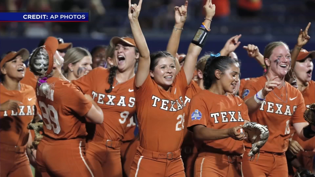 UT makes history in advancing to Women's College World Series 