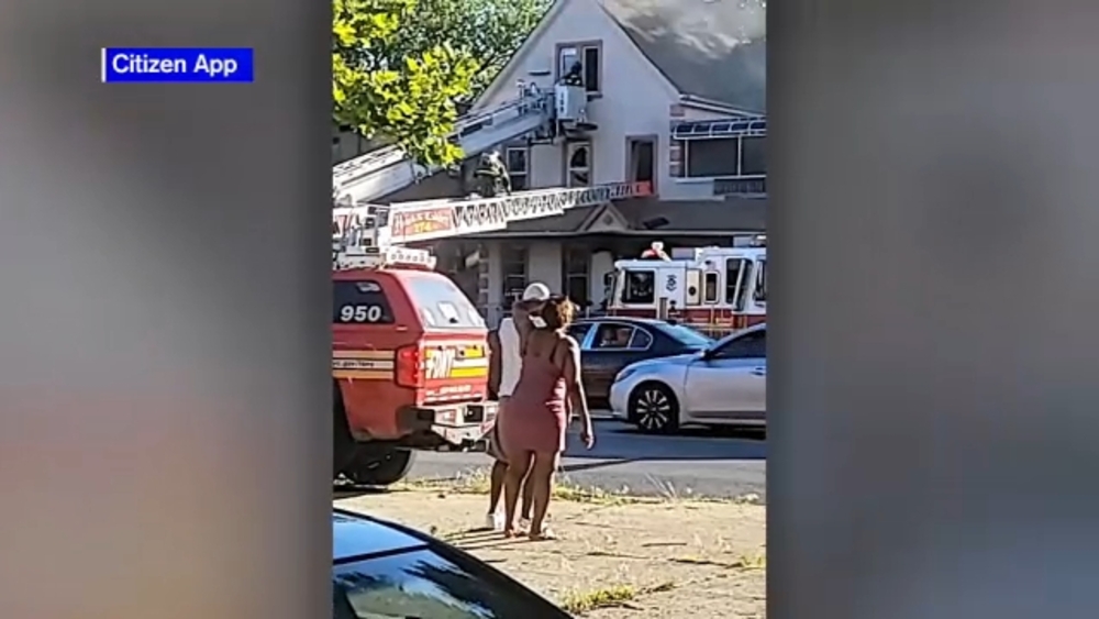 Off-duty firefighter rescues 3-year-old girl from NYC fire