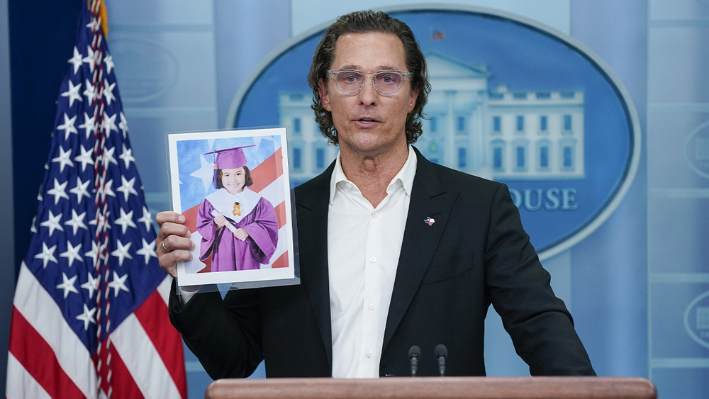 Matthew McConaughey addresses gun reform at White House press briefing