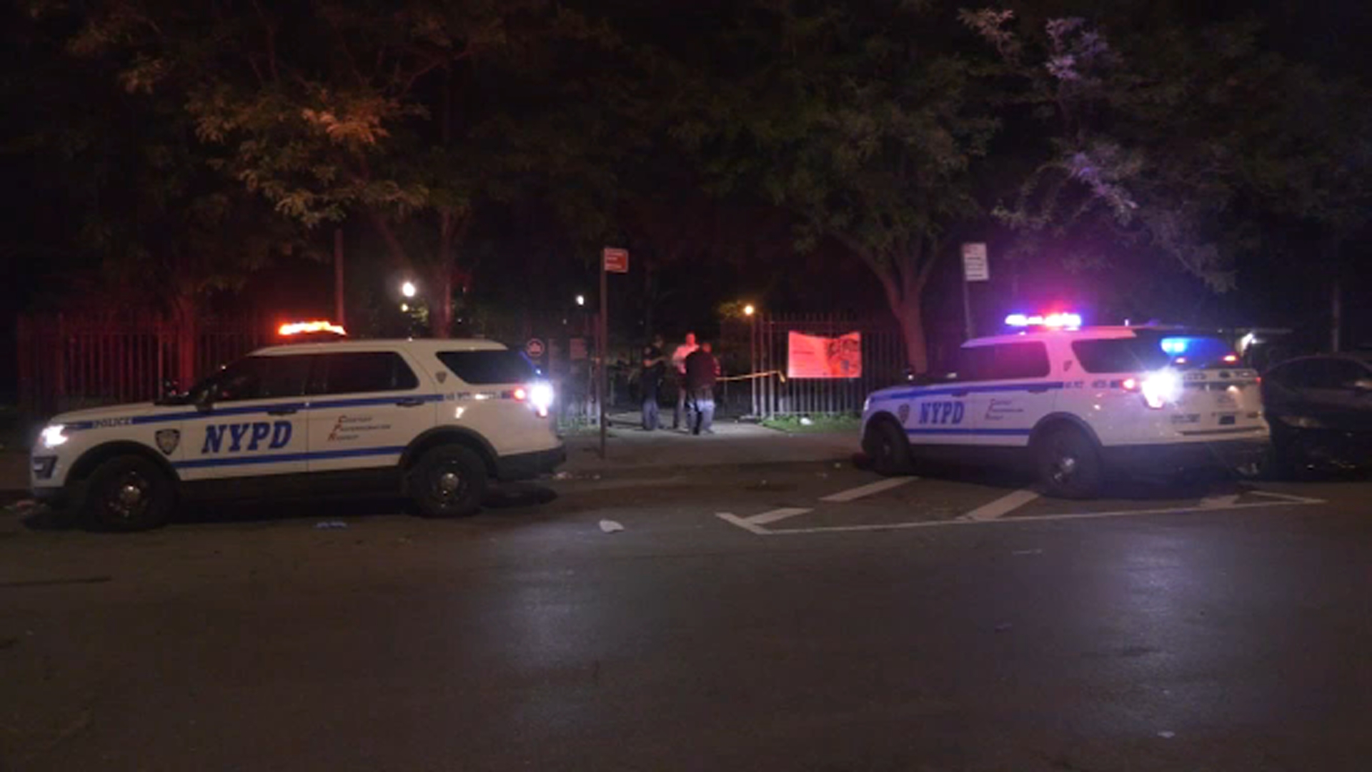 21-year-old man found shot to death inside Bronx playground