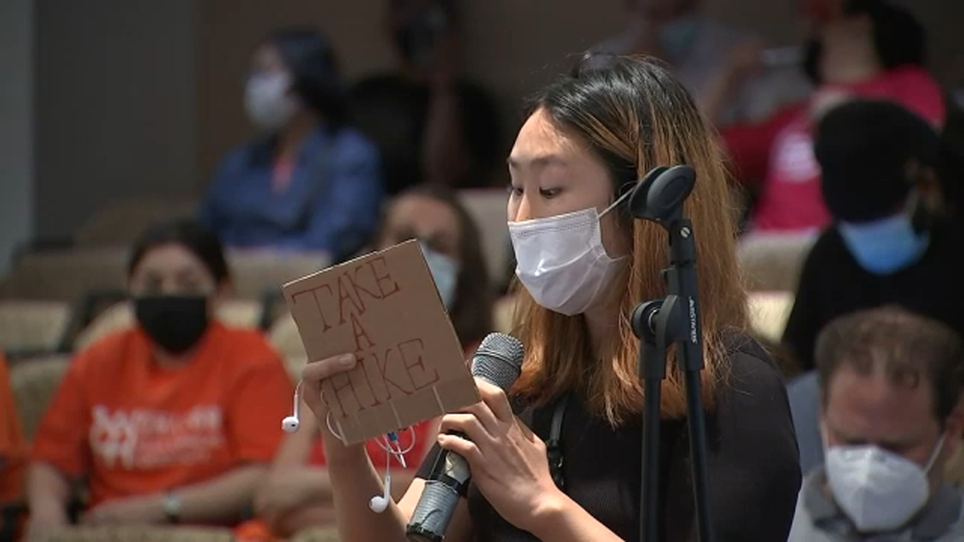 NYC landlords, tenants make final plea over looming rent hike