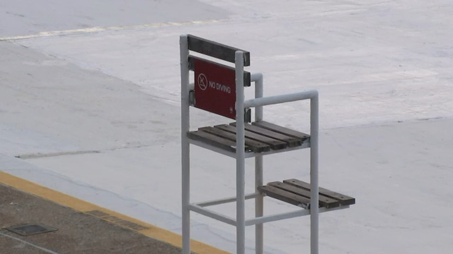 NYC to cut some swim programs due to lifeguard shortage