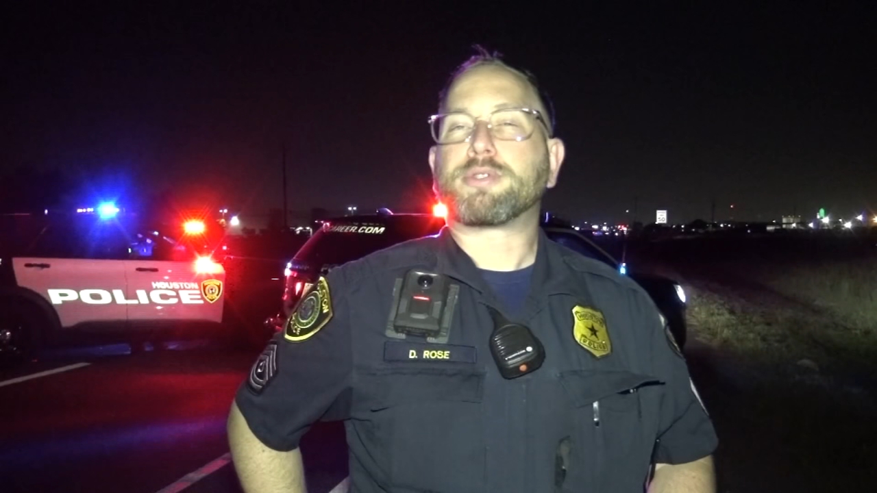 1 person dead after hit and run in SE Houston