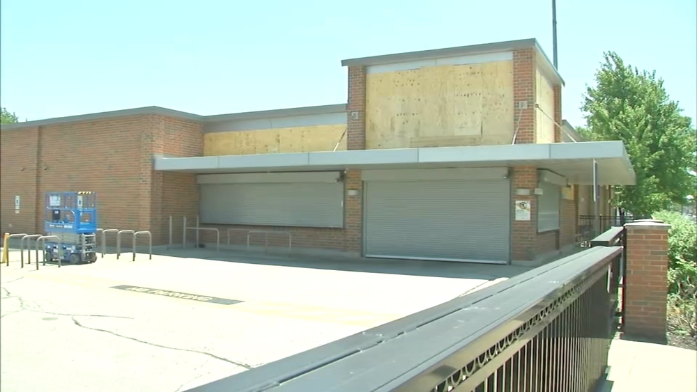 Aldi abruptly closes South Side grocery store