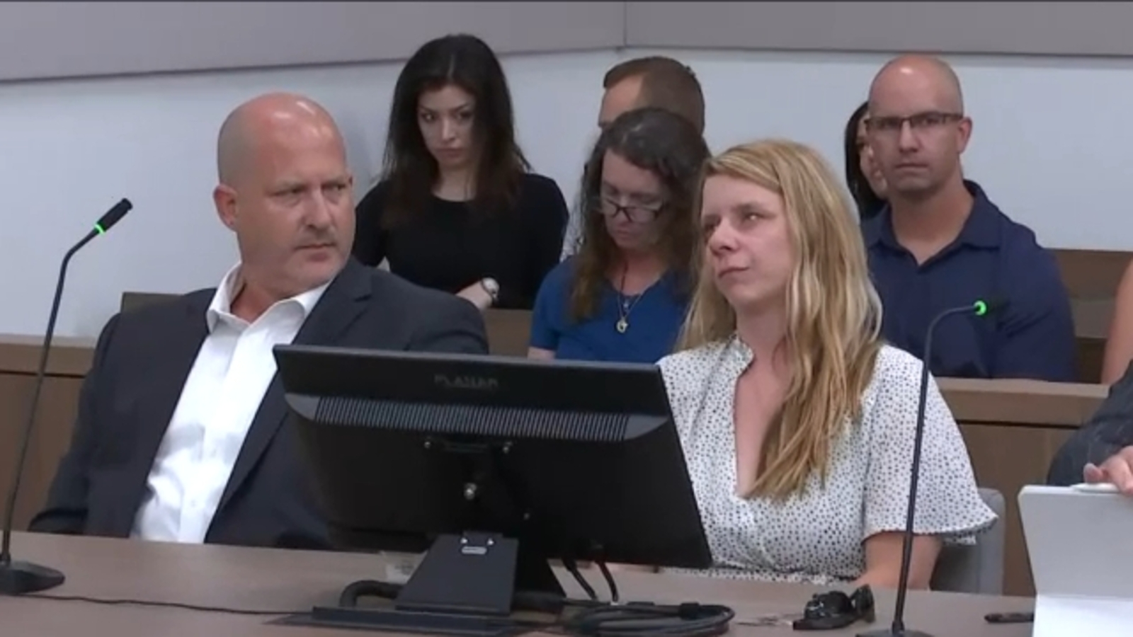 Gabby Petito S Family Faces Off Against Brian Laundrie S Parents In