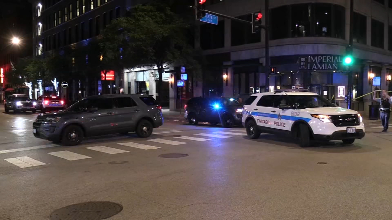 Chicago shooting: 2 wounded in River North near Hubbard, State streets