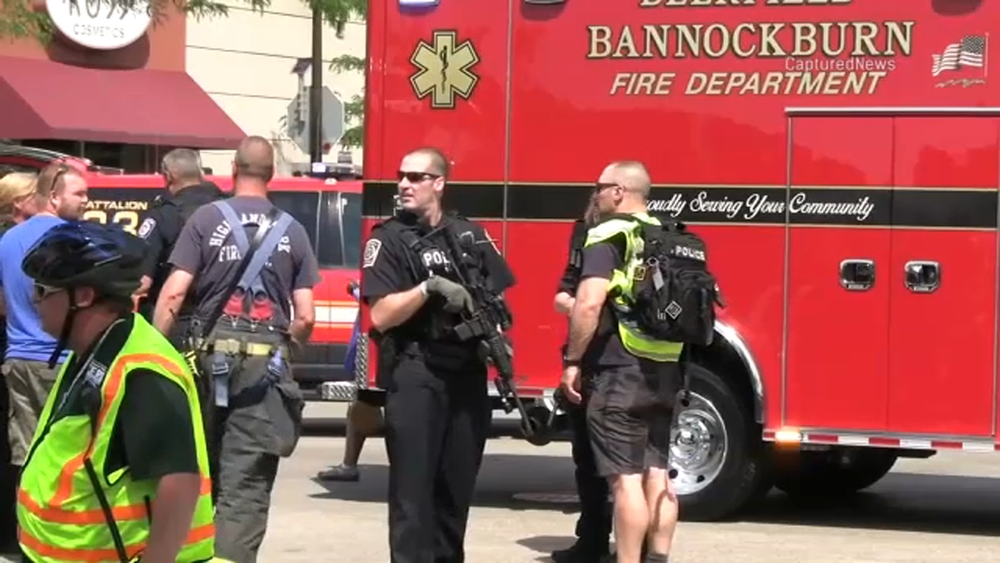 Multiple shot along Highland Park parade route: sources