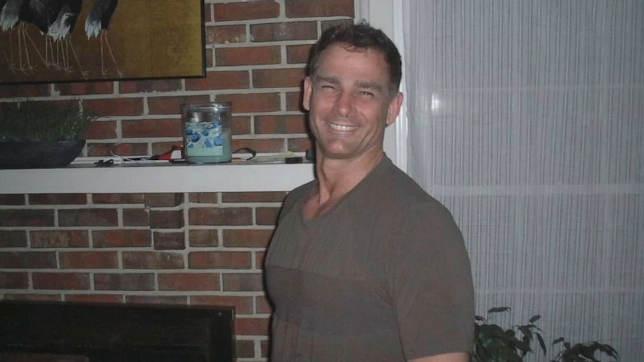 Family pleads for release of Houston dad held in Russia