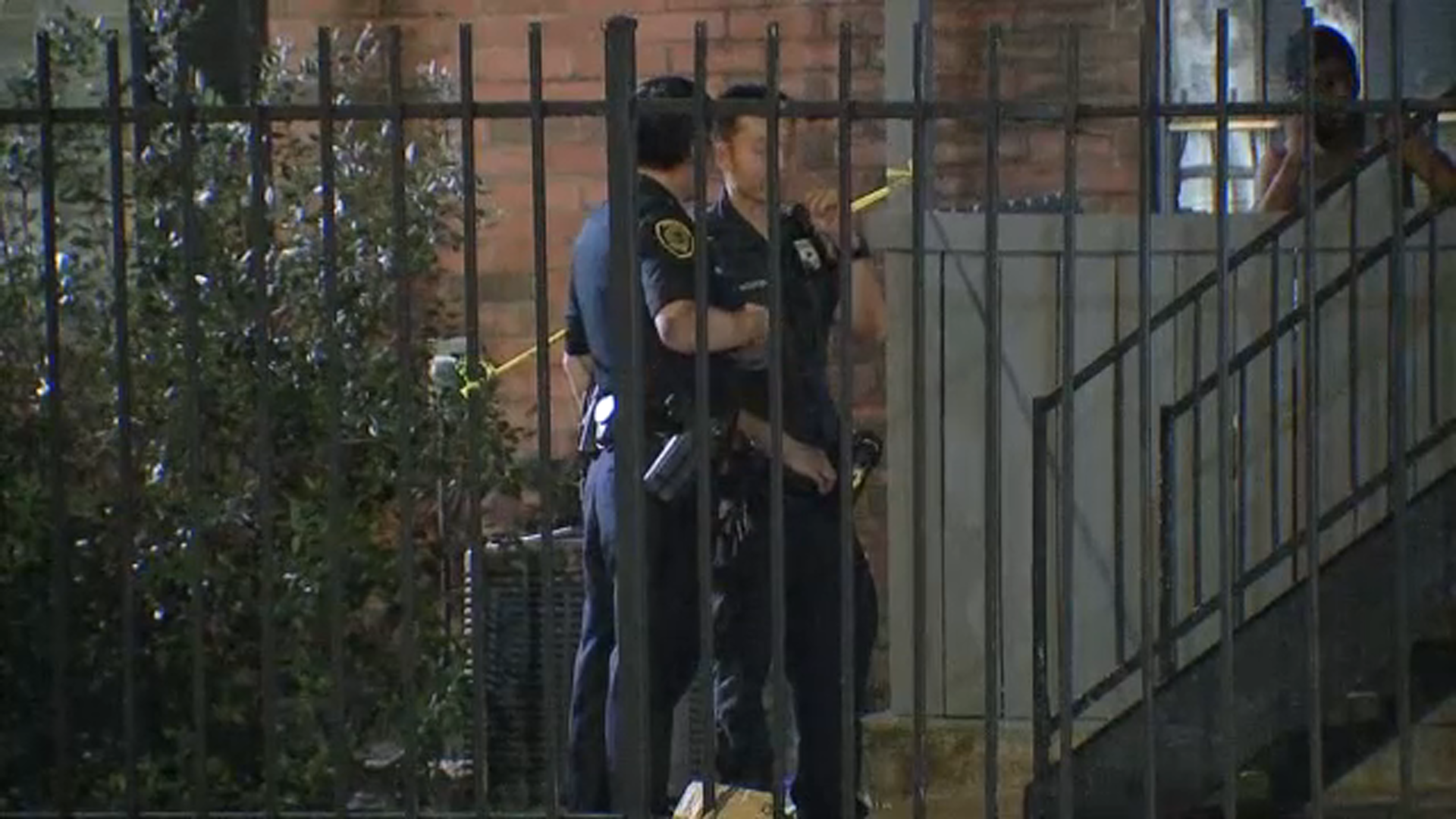 Woman finds her son dying from gunshot wound outside apartment: HPD