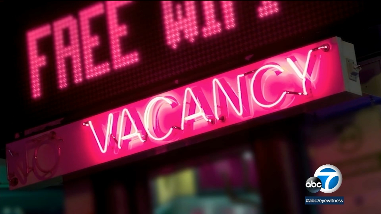 LA ordinance requires hotels to provide workers with security devices