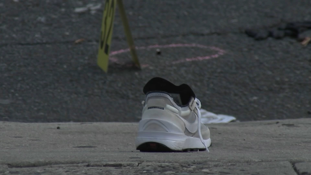 2 killed in South Philadelphia shootout; 3 being questioned