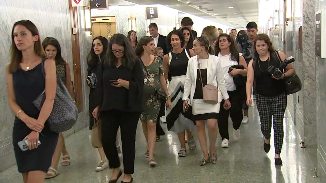 Highland Park shooting survivors in DC to push for gun control