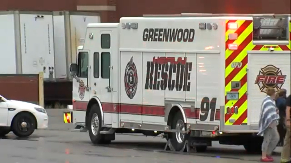 Indiana mall shooting leaves 3 dead, witness killed gunman, police say