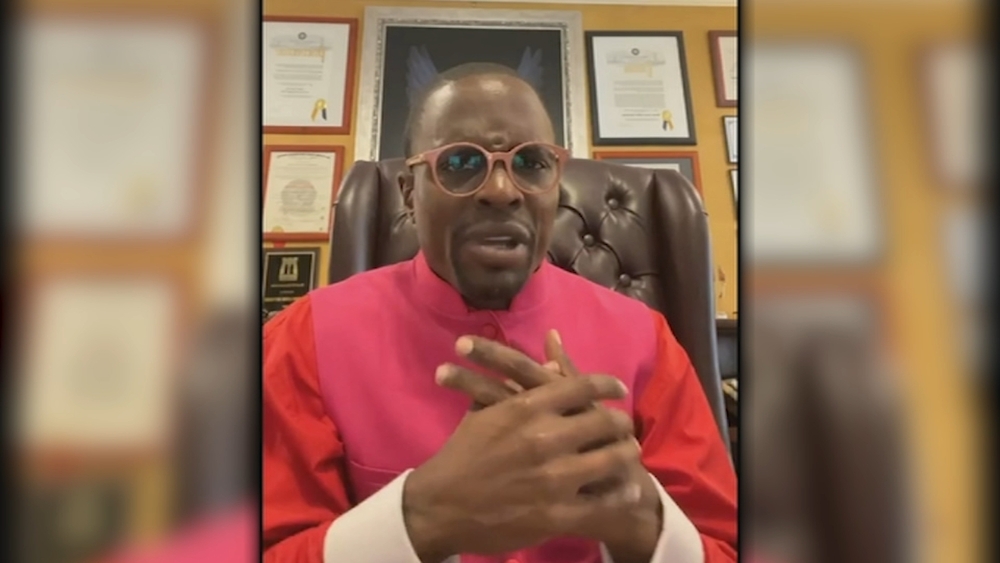 Brooklyn bishop robbed at gunpoint in the middle of church service