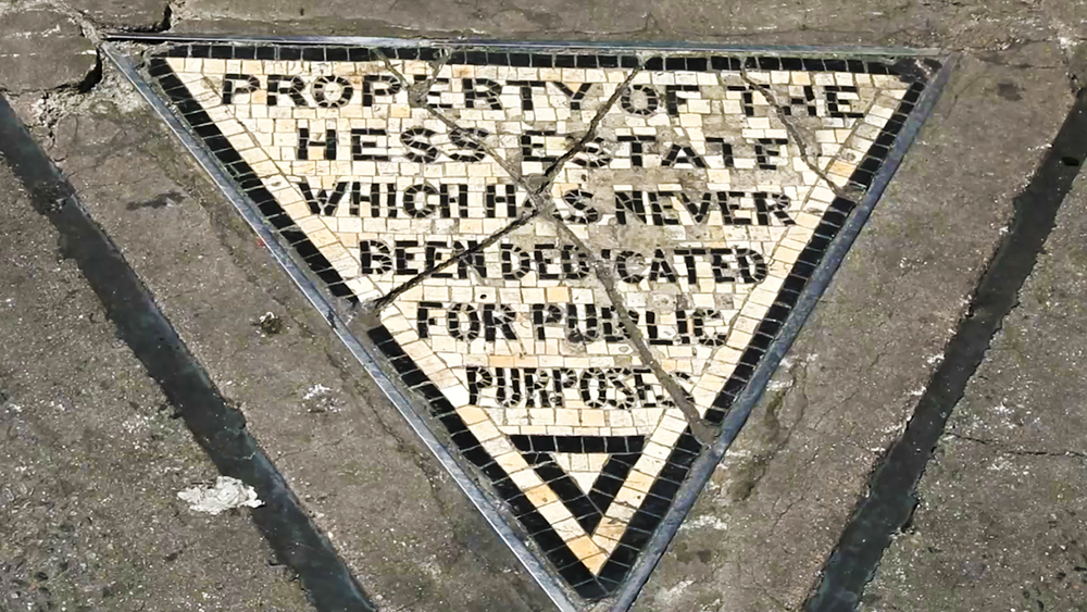 The weird, wild story of NYC's tiniest piece of private property