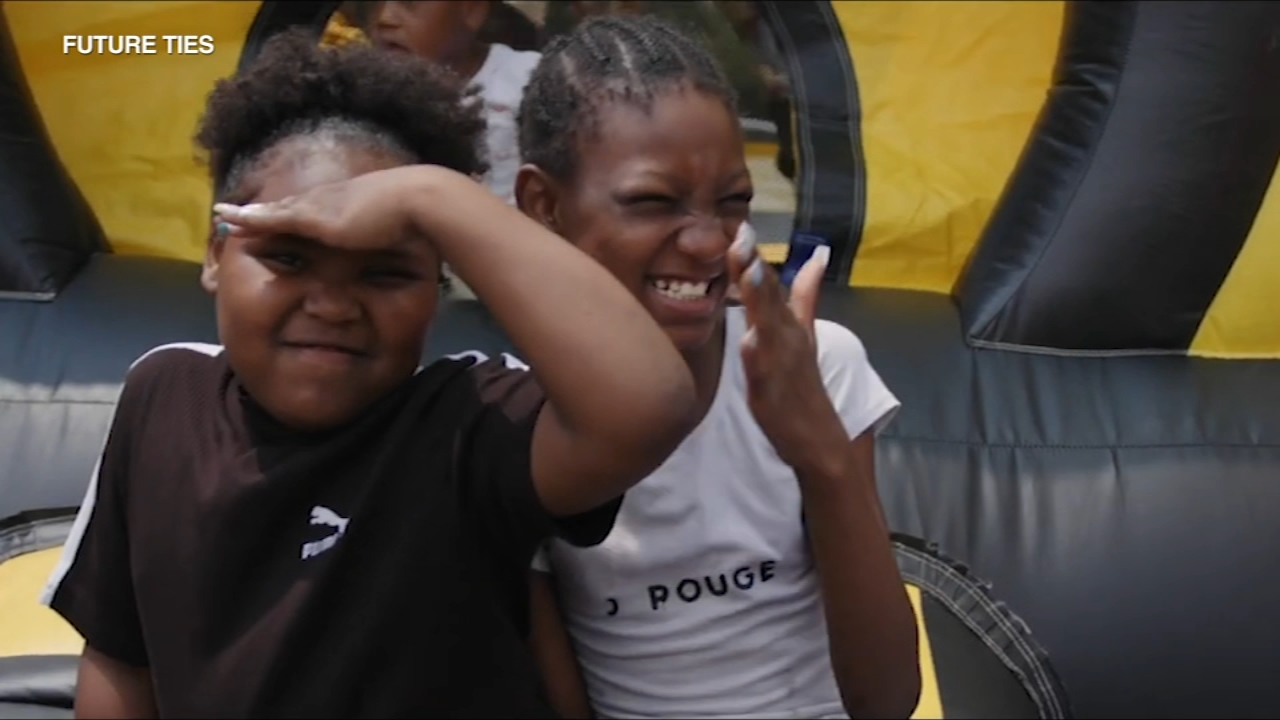 Future Ties works to help Chicago families