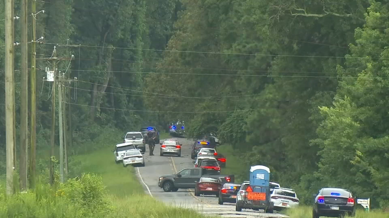 Wayne County man found dead after hours-long standoff