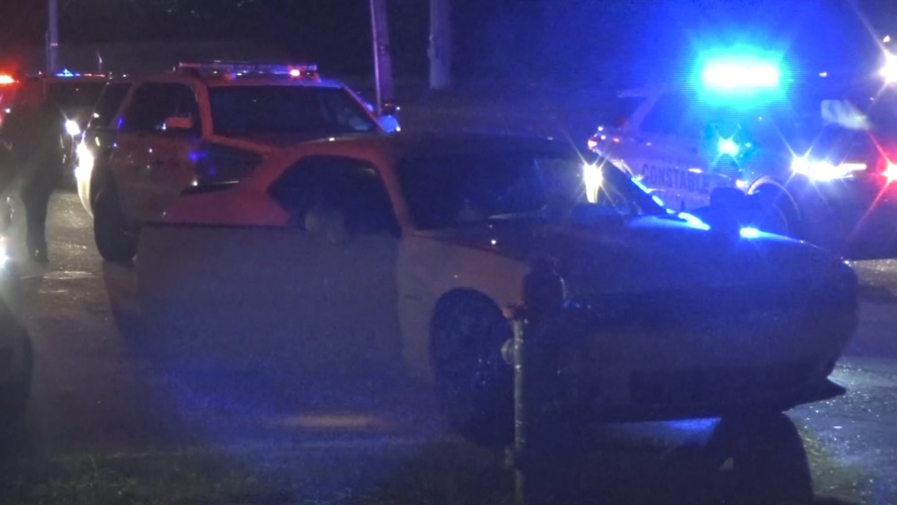 Hitchcock officer shoots high-speed chase suspect after being struck