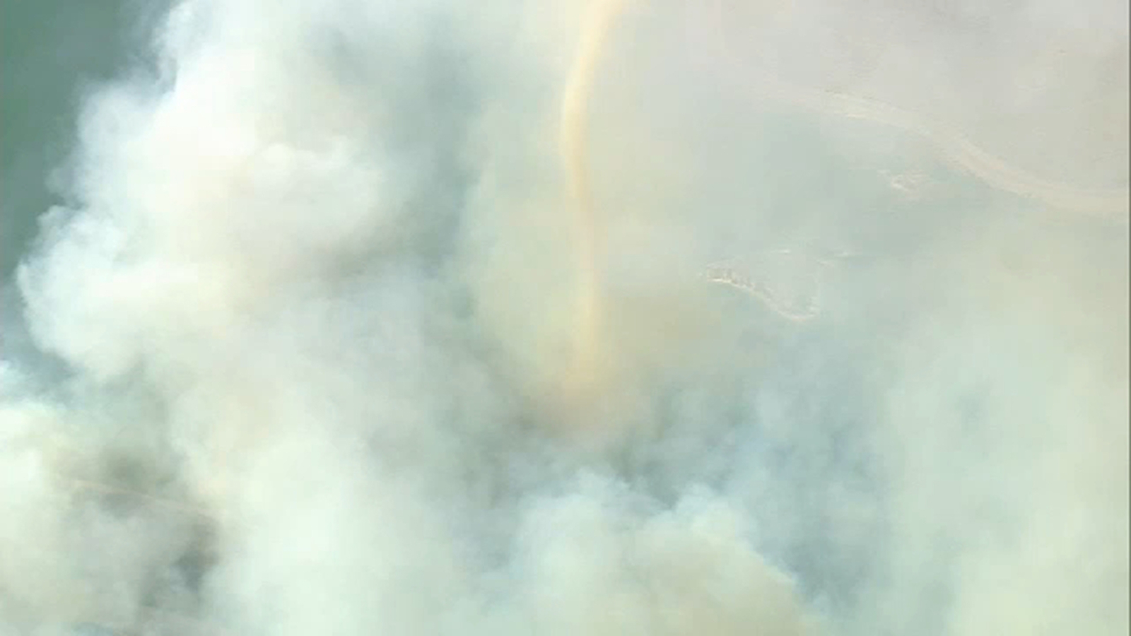 Gorman brush fire Highway 138 shut down as 200 firefighters battle Sam