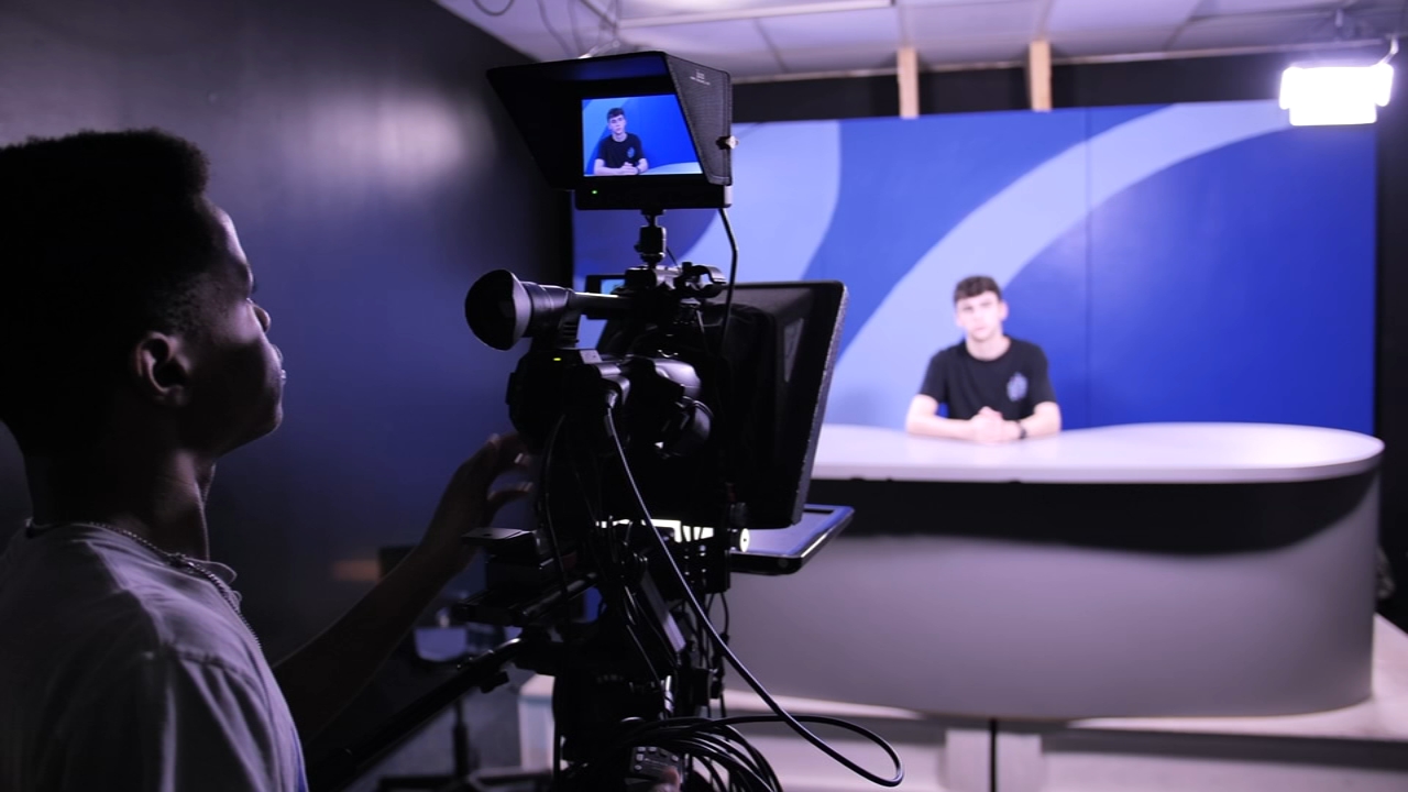 Friendswood High School students learn television production through cutting-edge class 