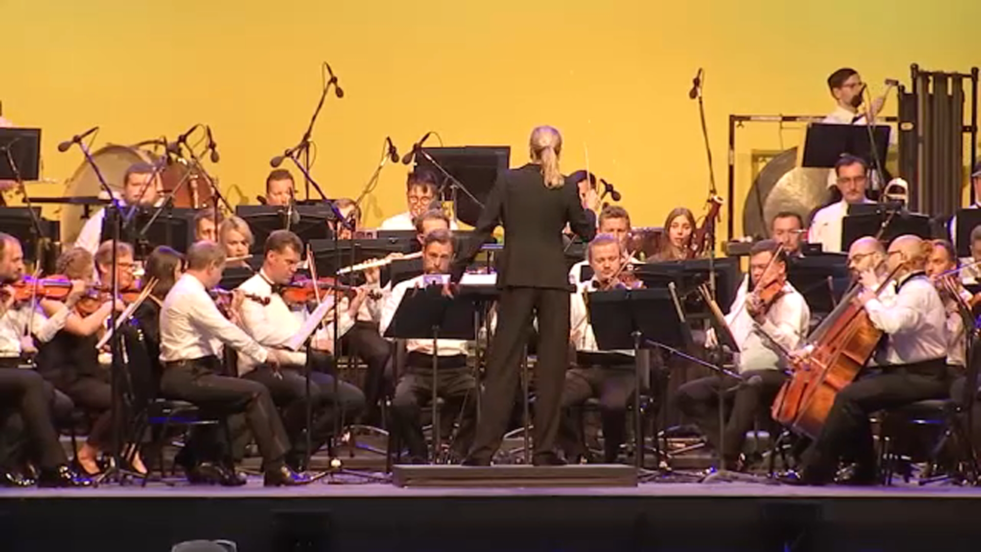 Ukrainian Freedom Orchestra kicks off tour at Damrosch Park in
