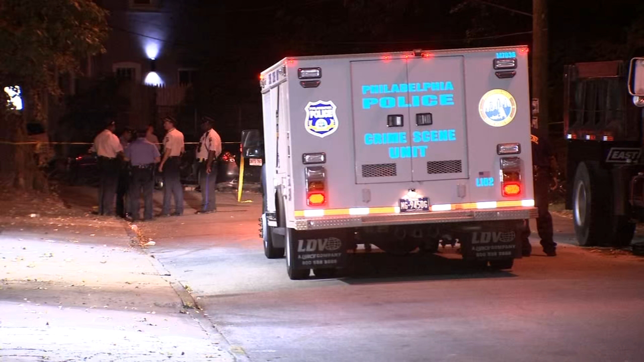 Man found dead in car in Germantown, 2nd shooting victim questioned