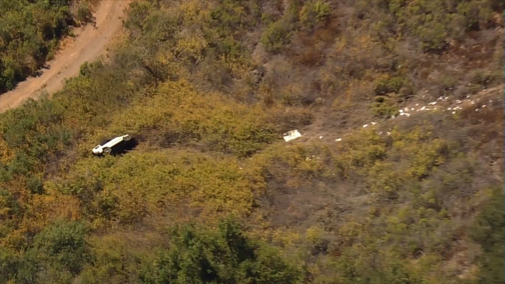 Good Samaritan finds missing elderly man 300 feet down Bay Area cliff